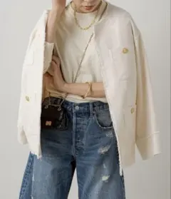 ホワイト ノーカラージャケット