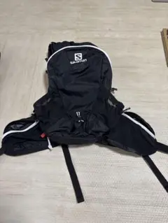 Salomon 17L ブラック バックパック