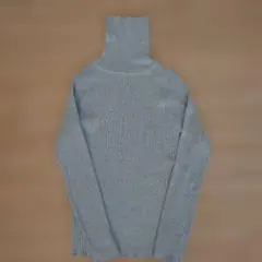 【値下げ 中古品】グレー タートルネック リブ編みニット L
