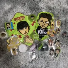 佐野玲於　グッズ　セット　ハンカチ　缶バッチ　クリーナー　札　靴紐　ガチャ