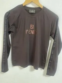 FENDI ブラック 長袖 Tシャツのサムネイル