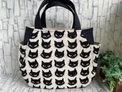 ☆197 黒猫プリント ポケットいっぱい　チューリップ型トートバッグ