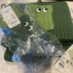 新品未使用ユニクロアニヤハインドマーチ　マフラー＆手袋セット