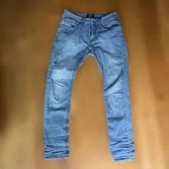 ベルシュカ Bershka スキニーデニムパンツ ストレッチ メンズ