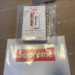 2026年最新】SUPREME モバイルバッテリーの人気アイテム - メルカリ
