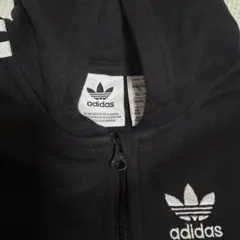 adidas ブラック フルジップフーディ 90/46