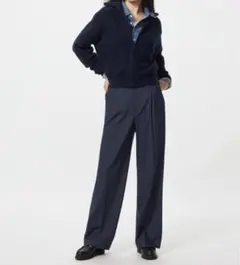 ネイビー タックワイドパンツ　丈長め　UNIQLO