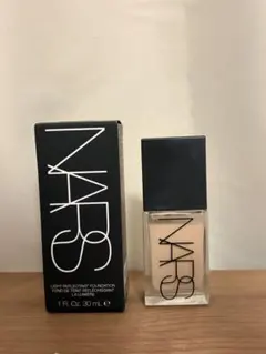 NARS ライトリフレクティング ファンデーション MONT BLANCのサムネイル