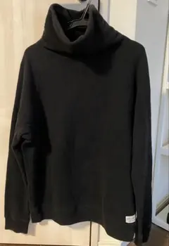 タートルネック スウェット