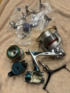 Daiwa CREST 3000 REVROS 2000 スピニングリール 4台 - メルカリ