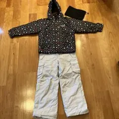 子ども用　120センチ　スキーウェア 上下セット