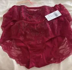 定価5720円　二枚　ワインレッド 刺繍入りレースショーツ Mサイズ　✨^^