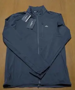 ブラック ジップアップ メンズウェア M