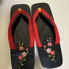 黒赤花柄草履24.0