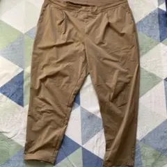 ユニクロ　3xl ウルトラストレッチアクティブジョガーパンツ　ベージュ