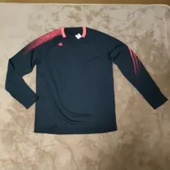 adidas 長袖プラクティスシャツ ブラック/レッド