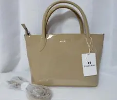 新品未使用　HANAE MORI ショルダーバッグ2way　エナメル ベージュ