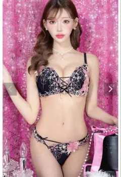 ホイップバニー　ラグジュアリーローズハートブラ＆Tバック　B65