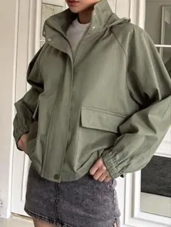 DAZY ラグラン袖 絞り込み裾 フード付きジャケット