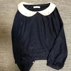 未使用美品　セシルマクビー　丸襟ビジュー　ブラウス　ネイビーのサムネイル