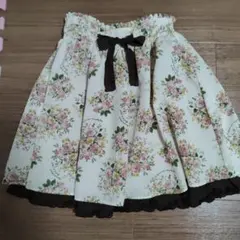 アクシーズファム　膝丈　花柄スカート