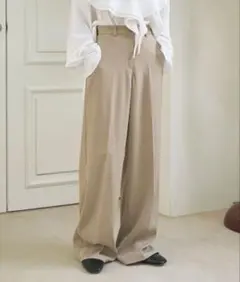 une mansion スラックス ベージュ zara uniqlo