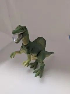あそべる生物フィギュアシリーズ　The恐竜　スピノサウルス（グリーン）
