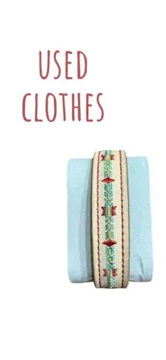 used 刺繍入りベージュブレスレット