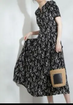 N. Natural Beauty Basic／キーネックパワショルワンピース