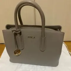 FURLA TESSAハンドバッグ トートバッグ