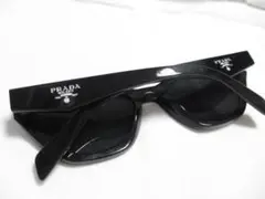 ★ PRADA プラダ　サングラス　SPRA02　52口19　16K-08Z
