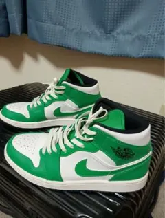Nike Air Jordan 1 グリーン/ホワイト ハイカット 27cm