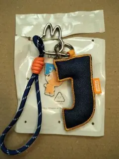 POPMART ポップマート LABUBU ラブブ イニシャルキーリング