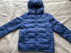 ユニクロ　キッズ　ダウンジャケット　140 ブルー　青