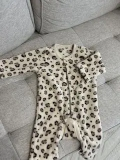 ヒョウ柄もこもこフリースロンパース　〜60