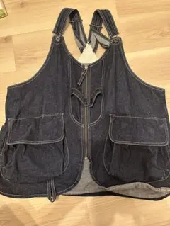 Item thumbnail for item 3cdffaa6-69dd-47e4-80a3-5652ad469409