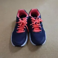 PUMA ランニングシューズ