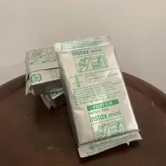 ワ*ン様 FUJIFILM instax mini インスタント　チェキフィルム