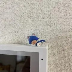 猫コスチュームのフィギュア