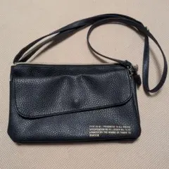 zuccaショルダーサコッシュ