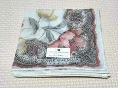 PIERRE BALMAIN Paris　レディース　ハンカチ　花柄