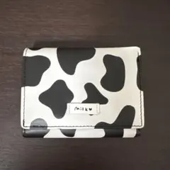 MILK 三つ折り財布 カウ柄のサムネイル