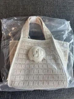 Herlipto Rose Straw Tote Bag ノベルティバッグのサムネイル