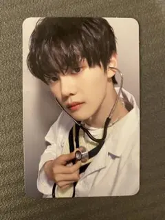 ゼベワン　ギュビン　トレカ　ラキドロ　医者　makestar