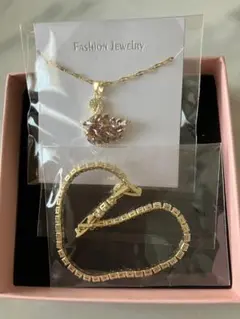 ファッションジュエリー ネックレスとブレスレットセット