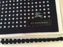 BURBERRY 水玉模様 ハンカチ　　50cm
