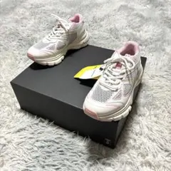 Item thumbnail for item 23f7d096-6d89-4c26-abda-e142e55e5c30