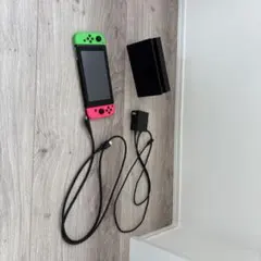 Nintendo Switch グリーン/ピンク Joy-Con