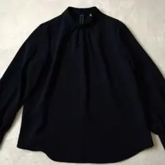 GU ブラック 長袖ブラウス