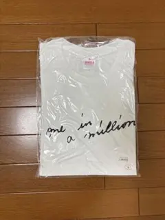 2025年最新】twice グッズ tシャツの人気アイテム - メルカリ